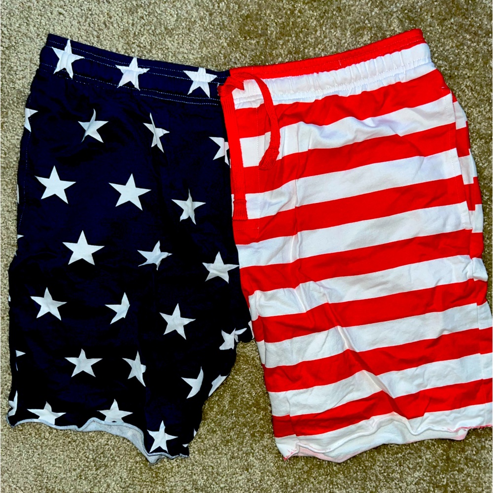 Men’s Size Large American Flag Shorts